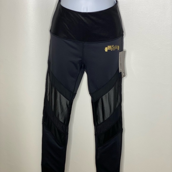 Barbella box black Chestee leggings NWT SZ SMALL - Picture 1 of 3